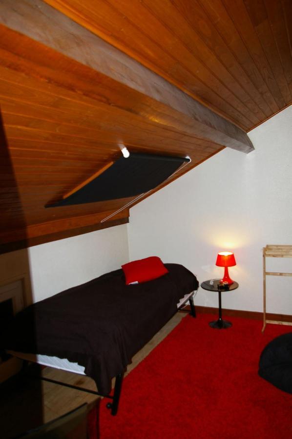 Au Catalpa Bed & Breakfast La Chapelle-Faucher Екстериор снимка